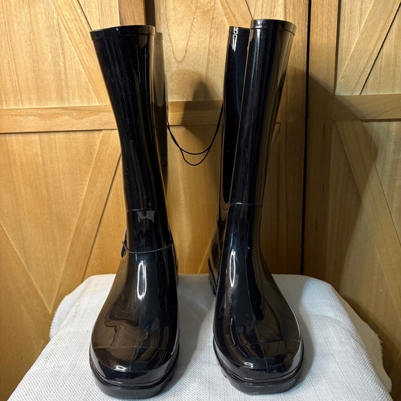 Time and Tru Black Women's Winter & Rain Boots - Picture 3 of 4
